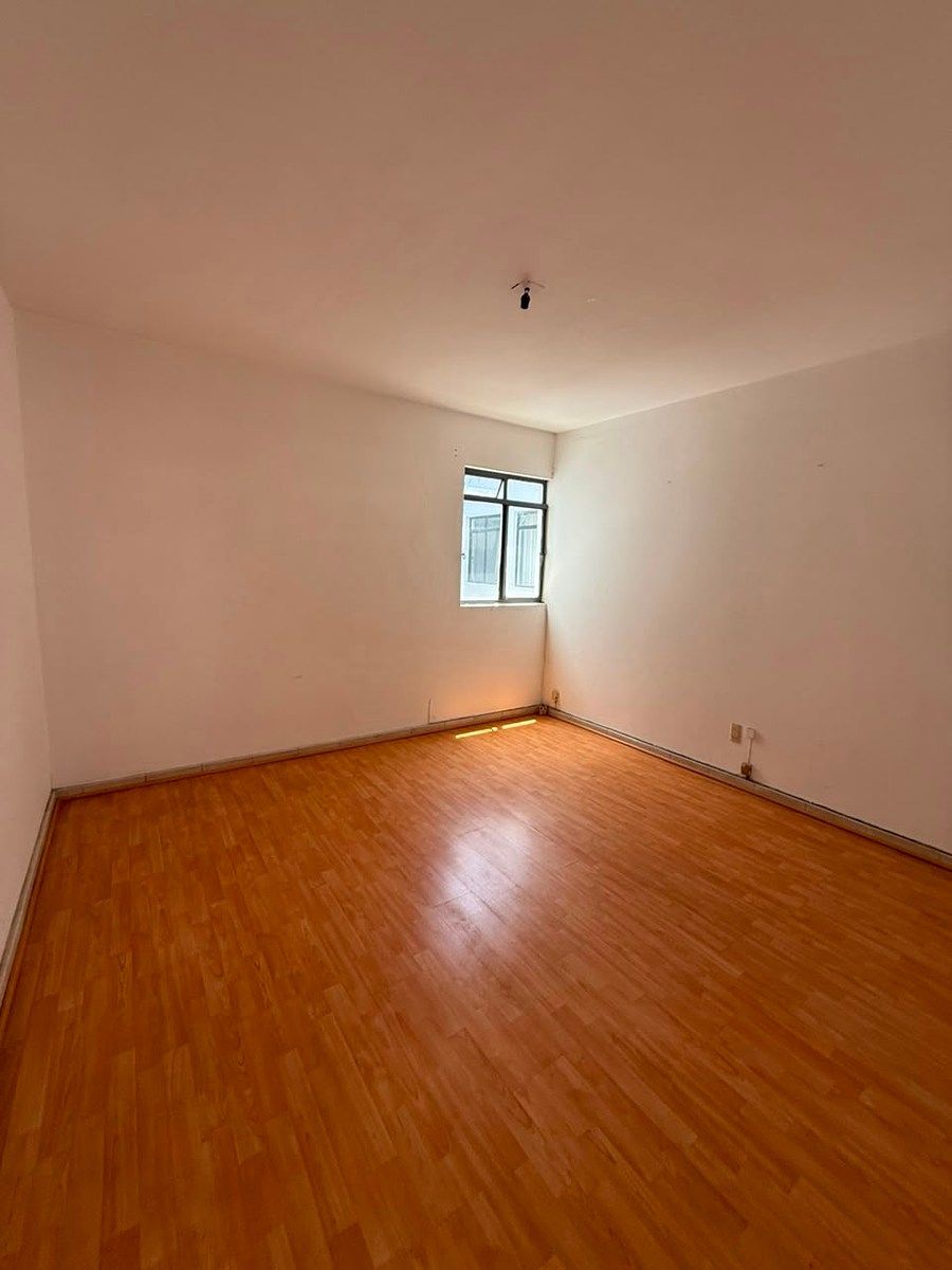 Sala Comercial em Ladrón de Guevara, Guadalajara, foto 10 de 49