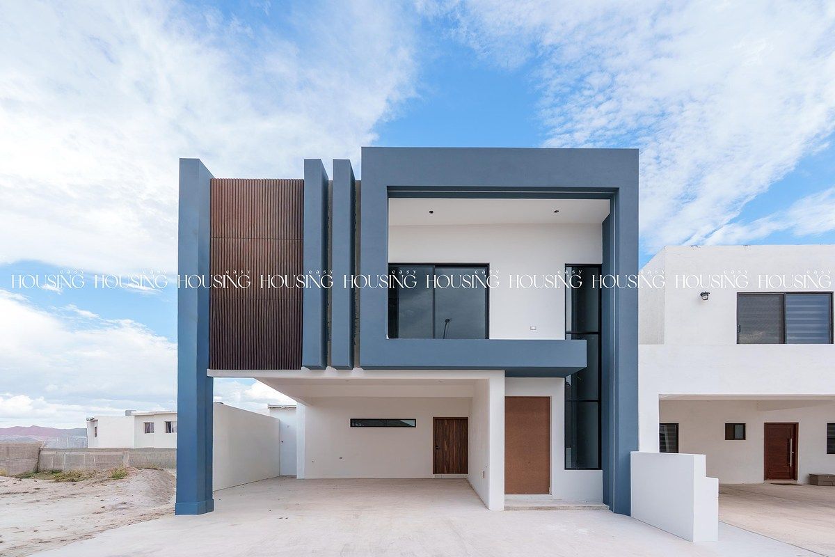 CASA À VENDA NO NORTE COM 4 QUARTOS, UM NO ANDAR TÉRREO, foto 1 de 17