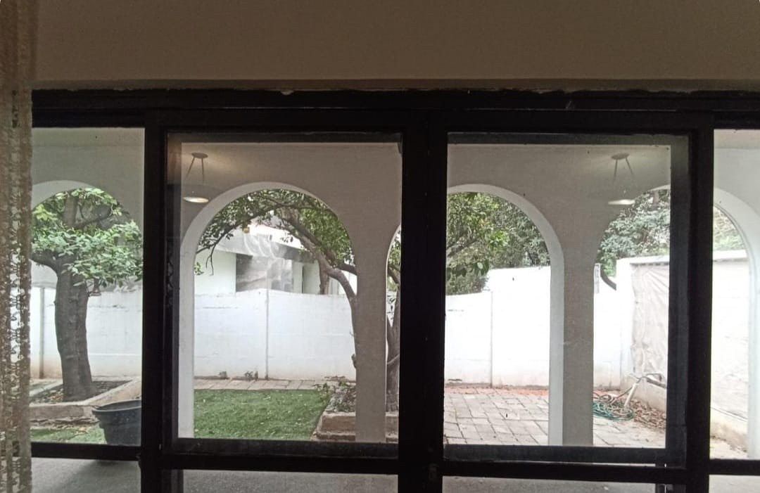 CASA À VENDA 1 ANDAR ideal para remodelação ou investimento, foto 1 de 11