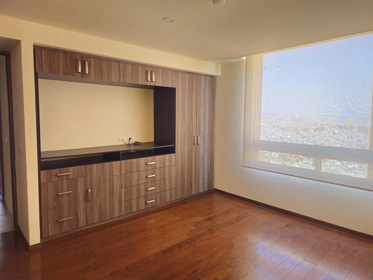 Apartment in Bosque Real, Huixquilucan, photo 6 of 28