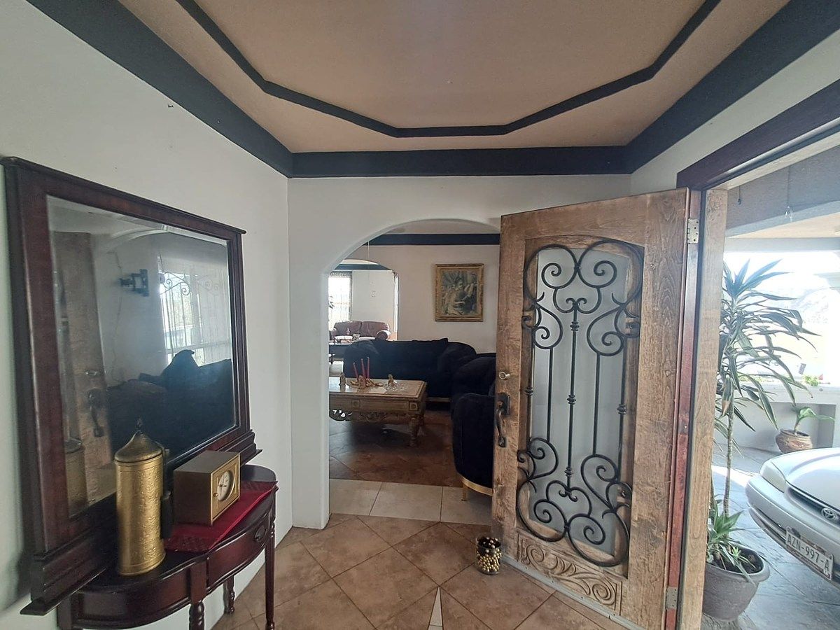 Casa en La Gloria, Tijuana, foto 13 de 28