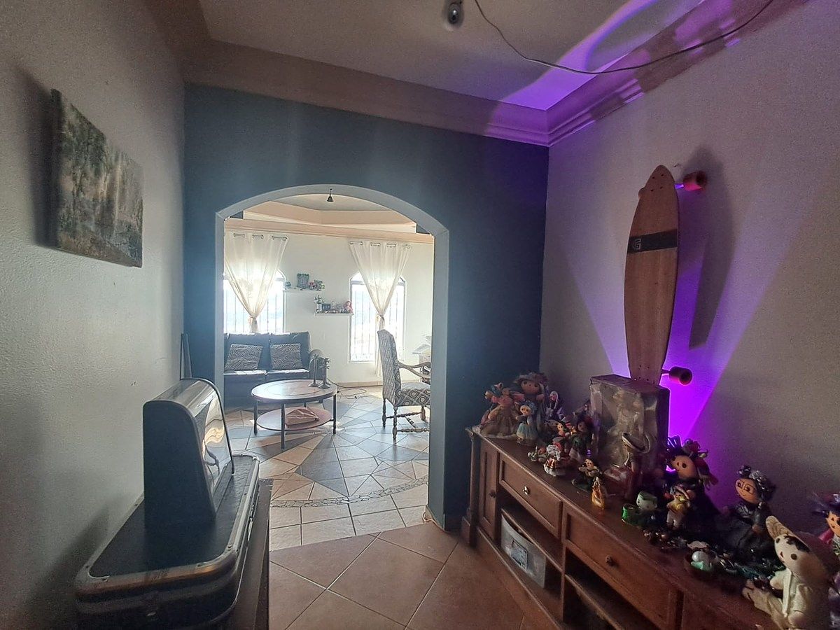 Casa en La Gloria, Tijuana, foto 16 de 28