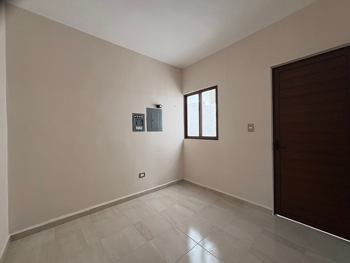 House in Gated Community in Cholul, Mérida, photo 4 of 23