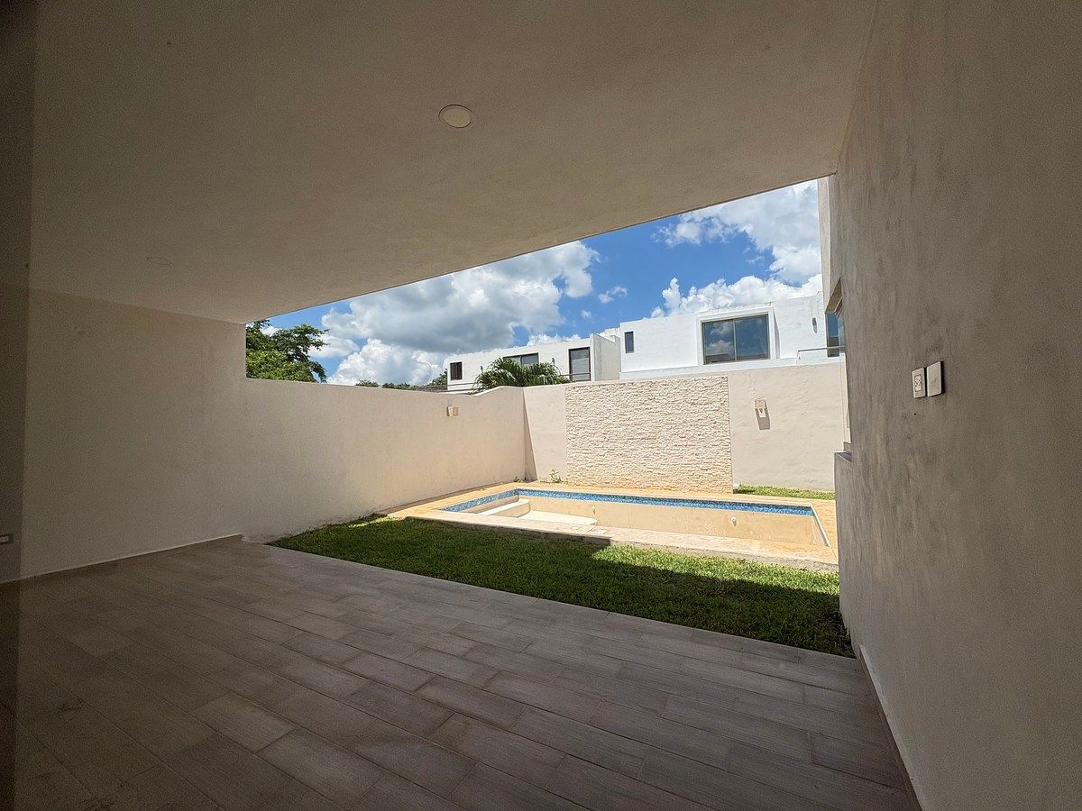 House in Gated Community in Cholul, Mérida, photo 9 of 23