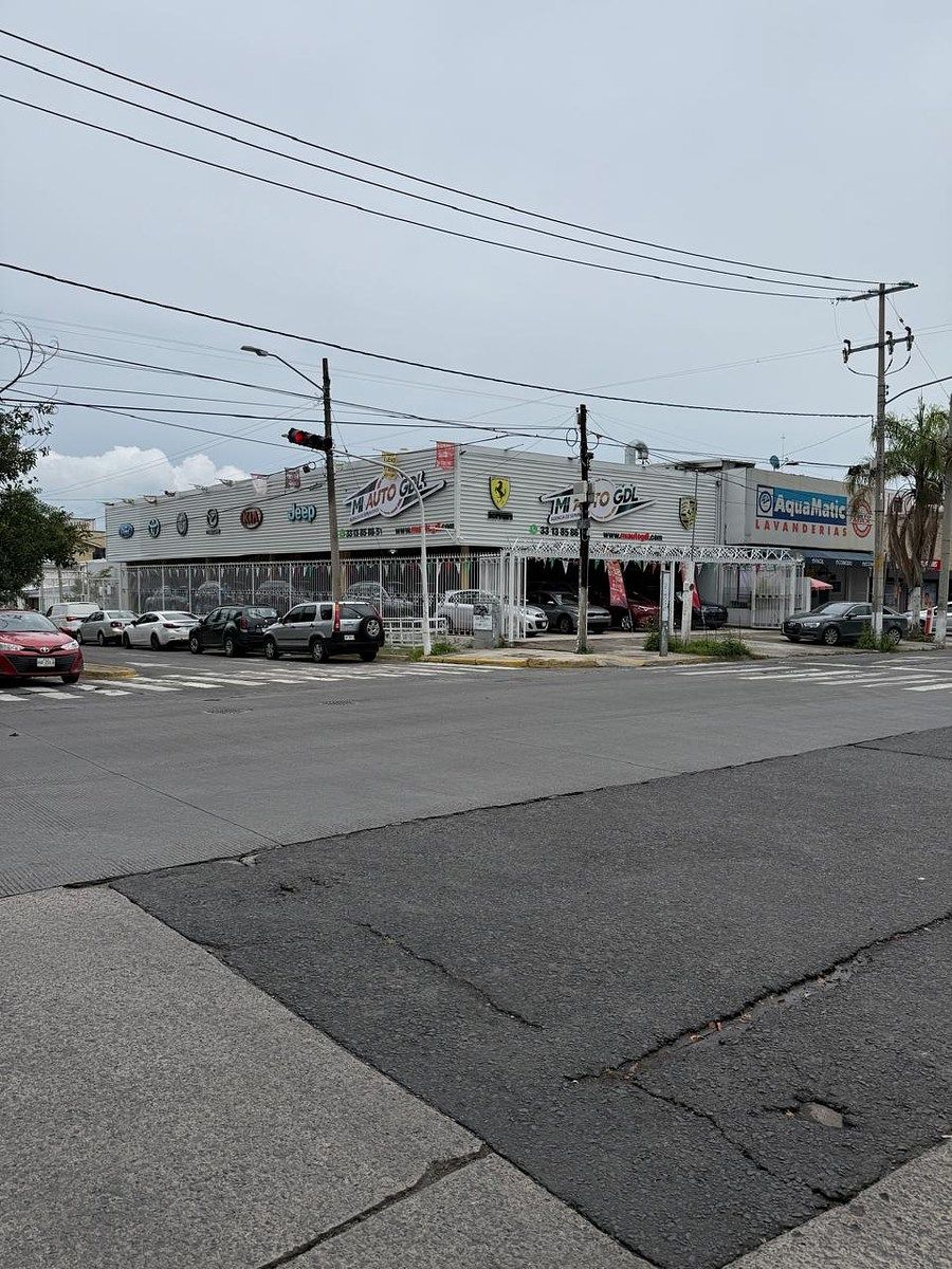 COMMERCIAL LOCAL / WAREHOUSE FOR RENT | ALCALDE GARDENS, photo 1 of 10