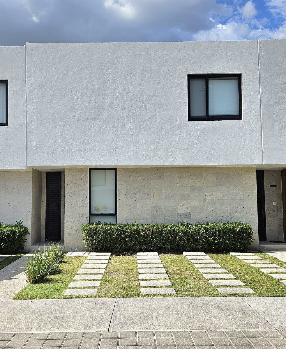 Casa en Renta en Juriquilla Santa Fe, foto 1 de 18