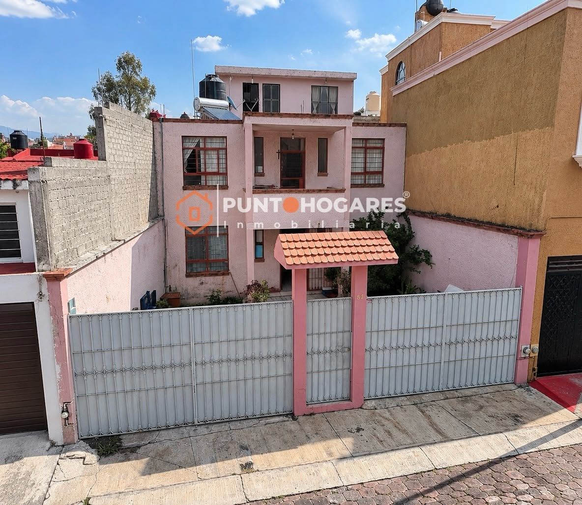 CASA EN VENTA EN AMPL JARDINES DEL TOREO, foto 1 de 27