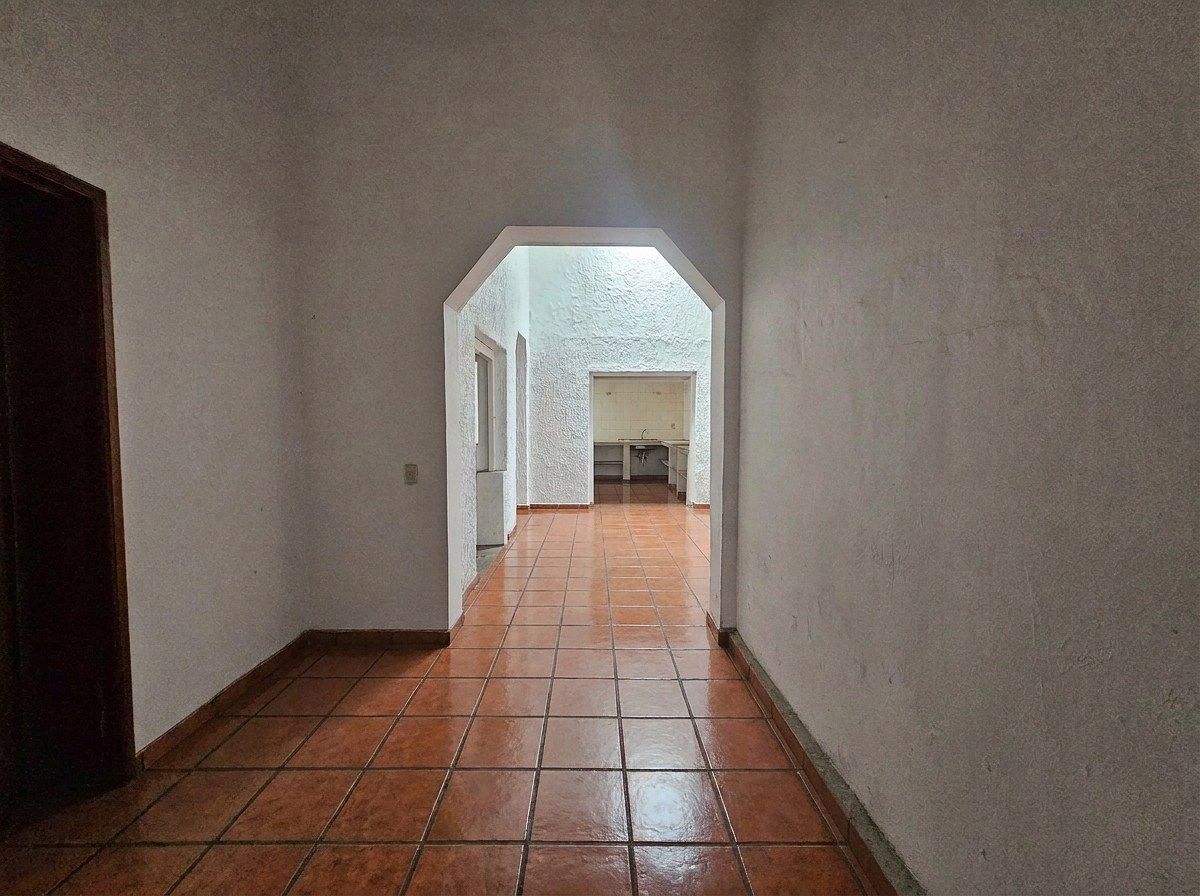 Casa com uso comercial em El Santuario, Guadalajara, foto 3 de 20
