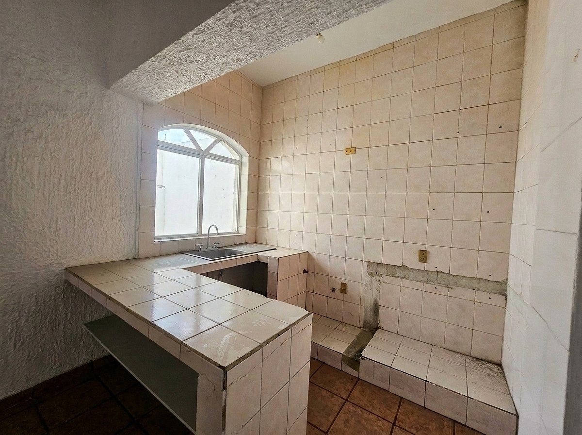 Casa com uso comercial em El Santuario, Guadalajara, foto 8 de 20