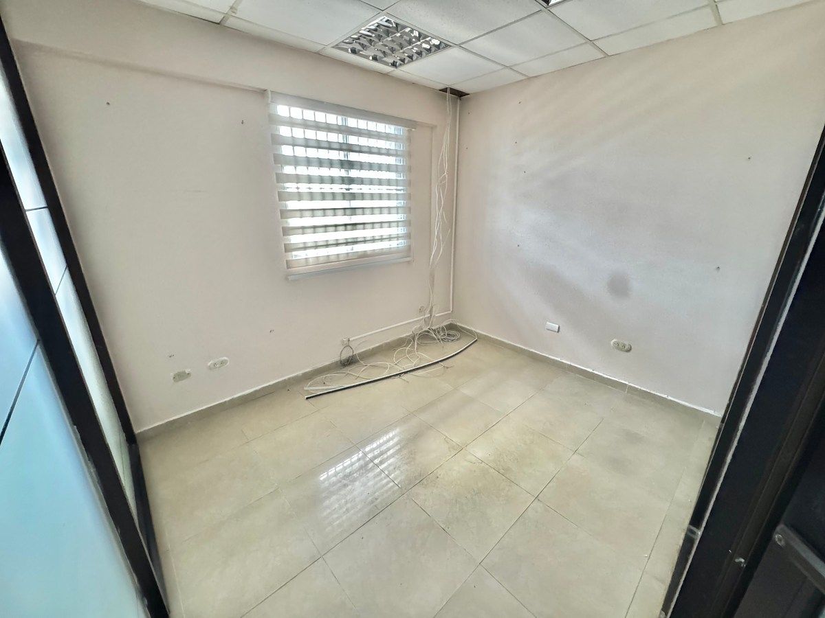 Oficina en La Castellana, Santo Domingo Centro (Distrito Nacional), foto 5 de 8