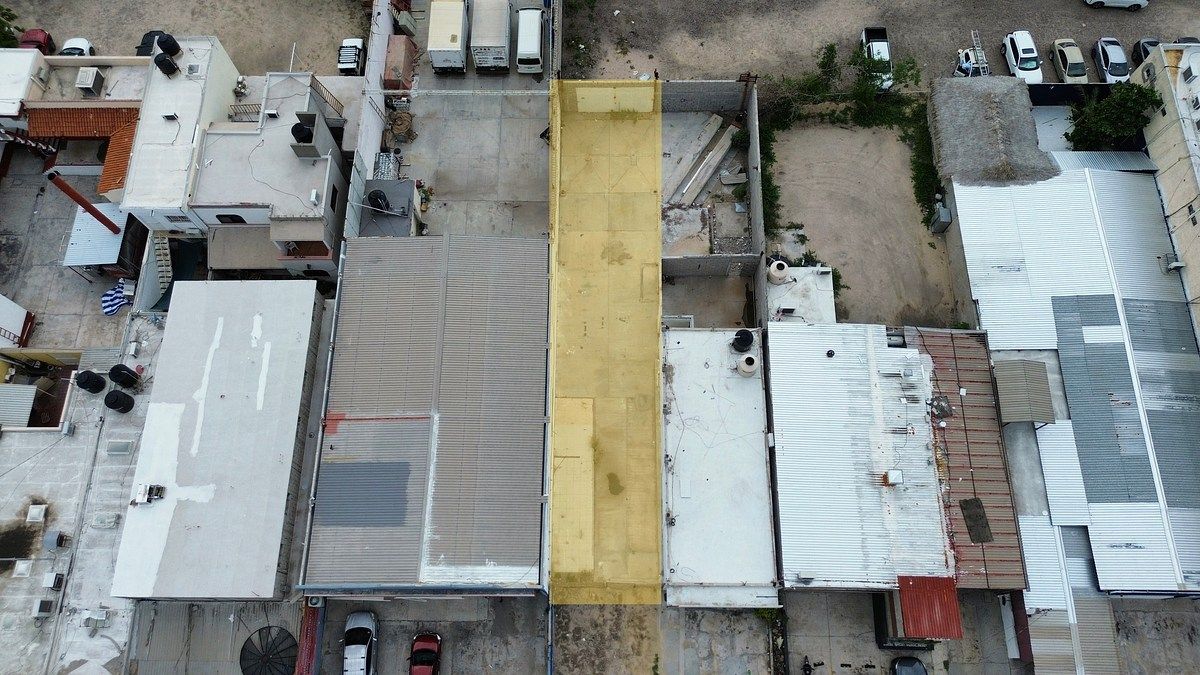 Commercial lot on Blvd. February 5, photo 1 of 8