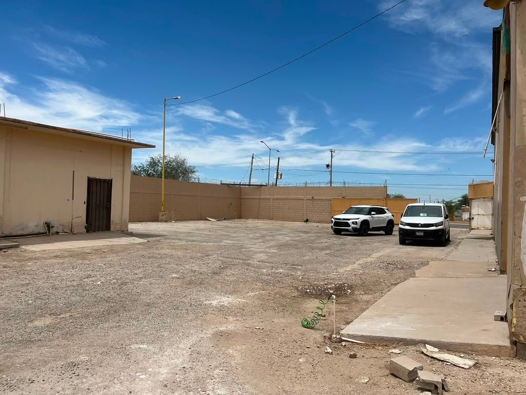 Bodega comercial en El Coloso, Mexicali, foto 10 de 16