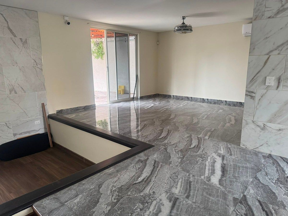 HOUSE FOR SALE IN MONTERREY - CUMBRES 3rd Sector, photo 1 of 7
