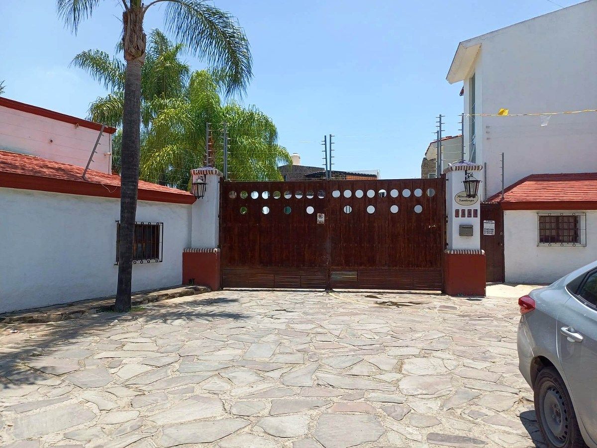 Excelente casa em Los Tulipanes, foto 1 de 14