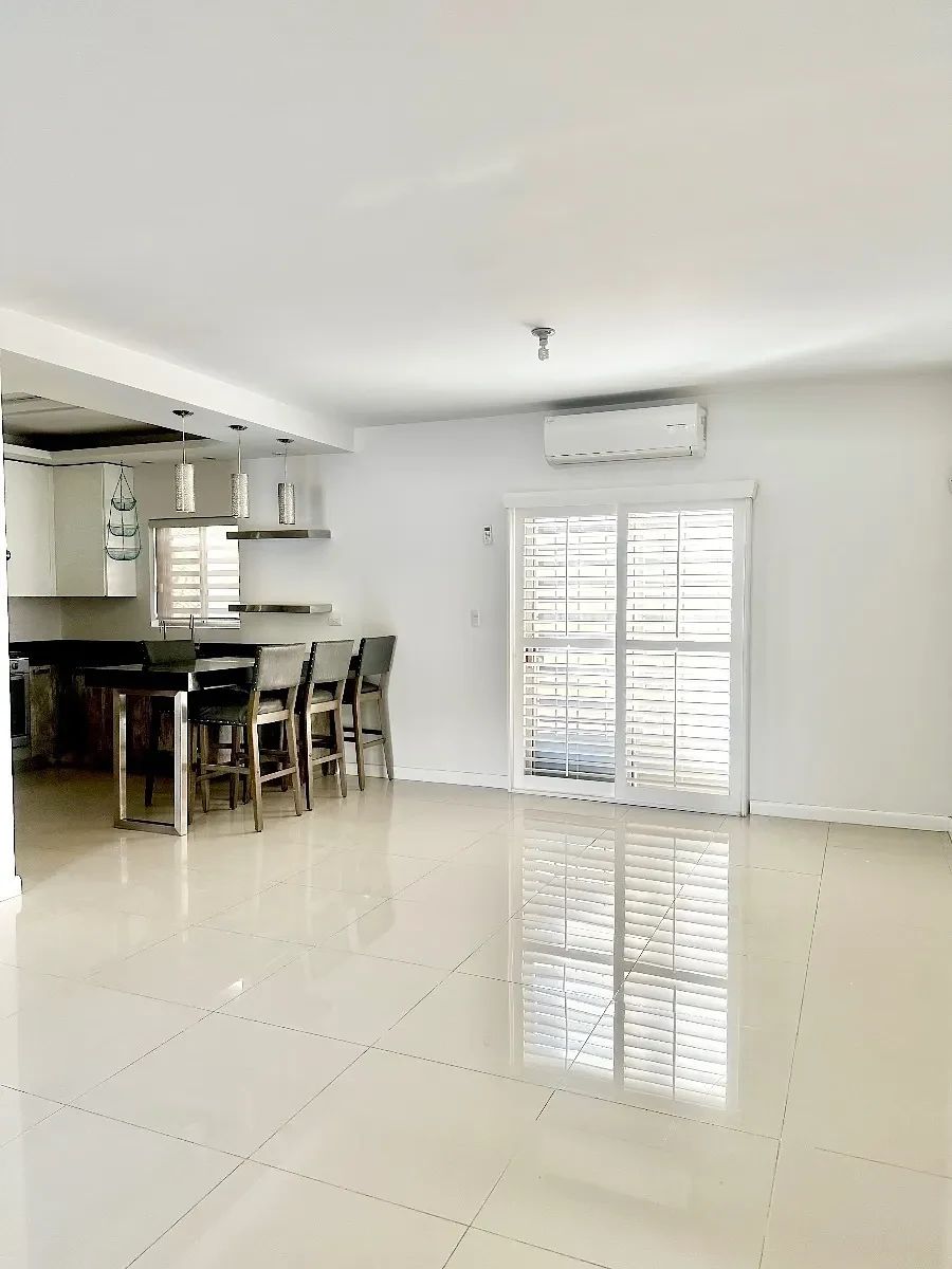 Casa en La Rioja Residencial, Mexicali, foto 8 de 37