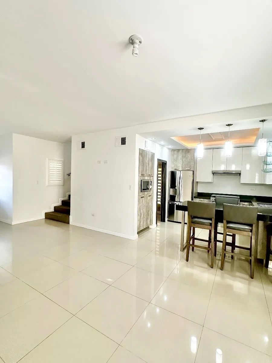 Casa en La Rioja Residencial, Mexicali, foto 12 de 37