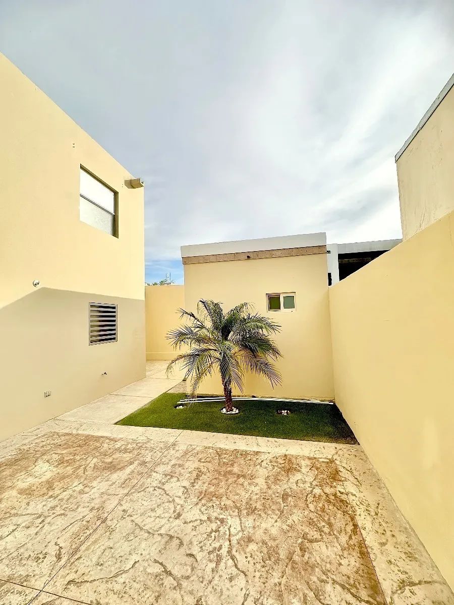 Casa en La Rioja Residencial, Mexicali, foto 34 de 37