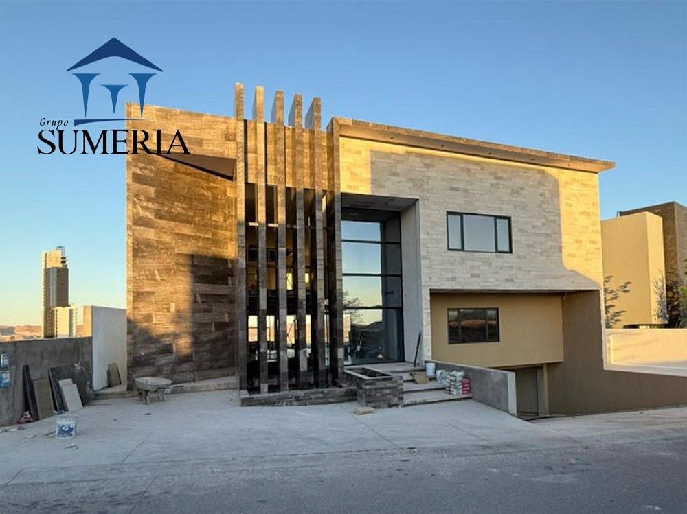 CASA À VENDA NO DOMINION RESIDENCIAL, foto 1 de 1
