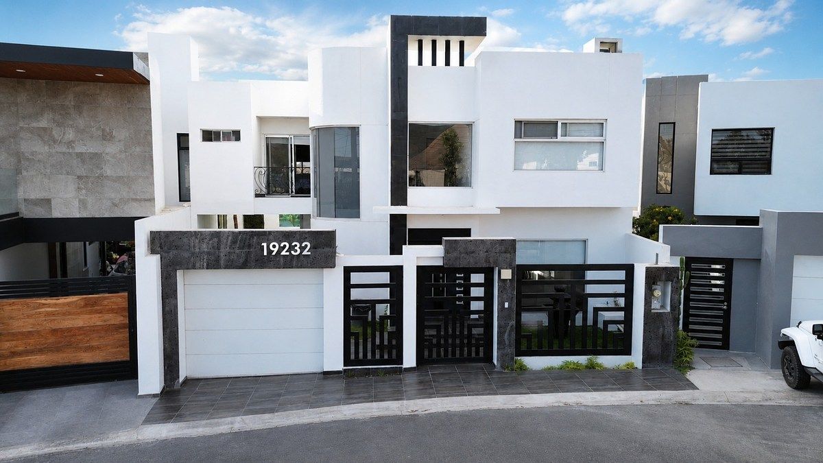 CASA EN VENTA EN LOMA DORADA, TIJUANA BAJA CALIFORNIA