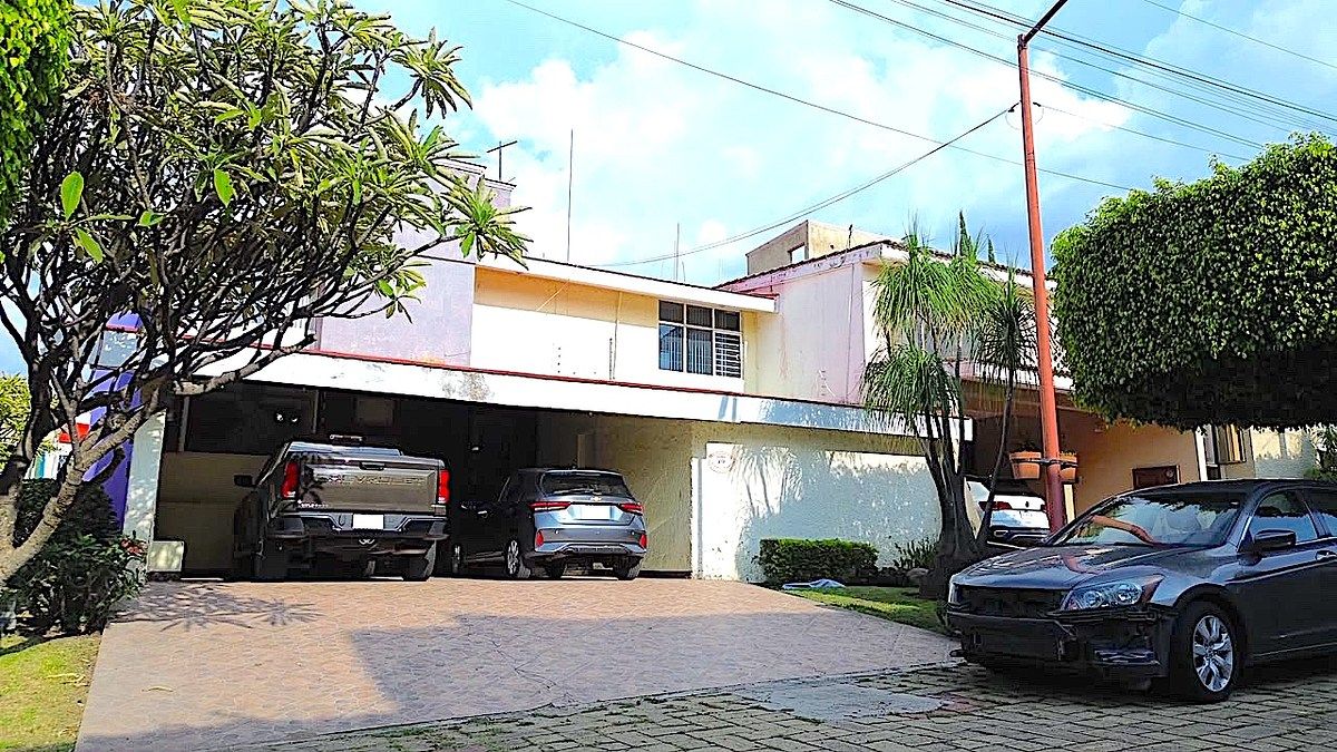 Casa em Bosques de La Victoria, Guadalajara, foto 2 de 33