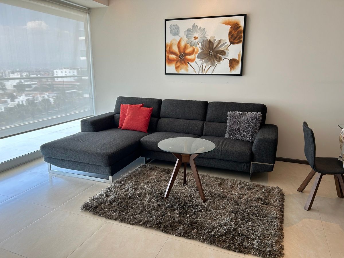 Departamento en venta de 2 recámaras, Central Park, en esquina, piso 9, foto 1 de 17