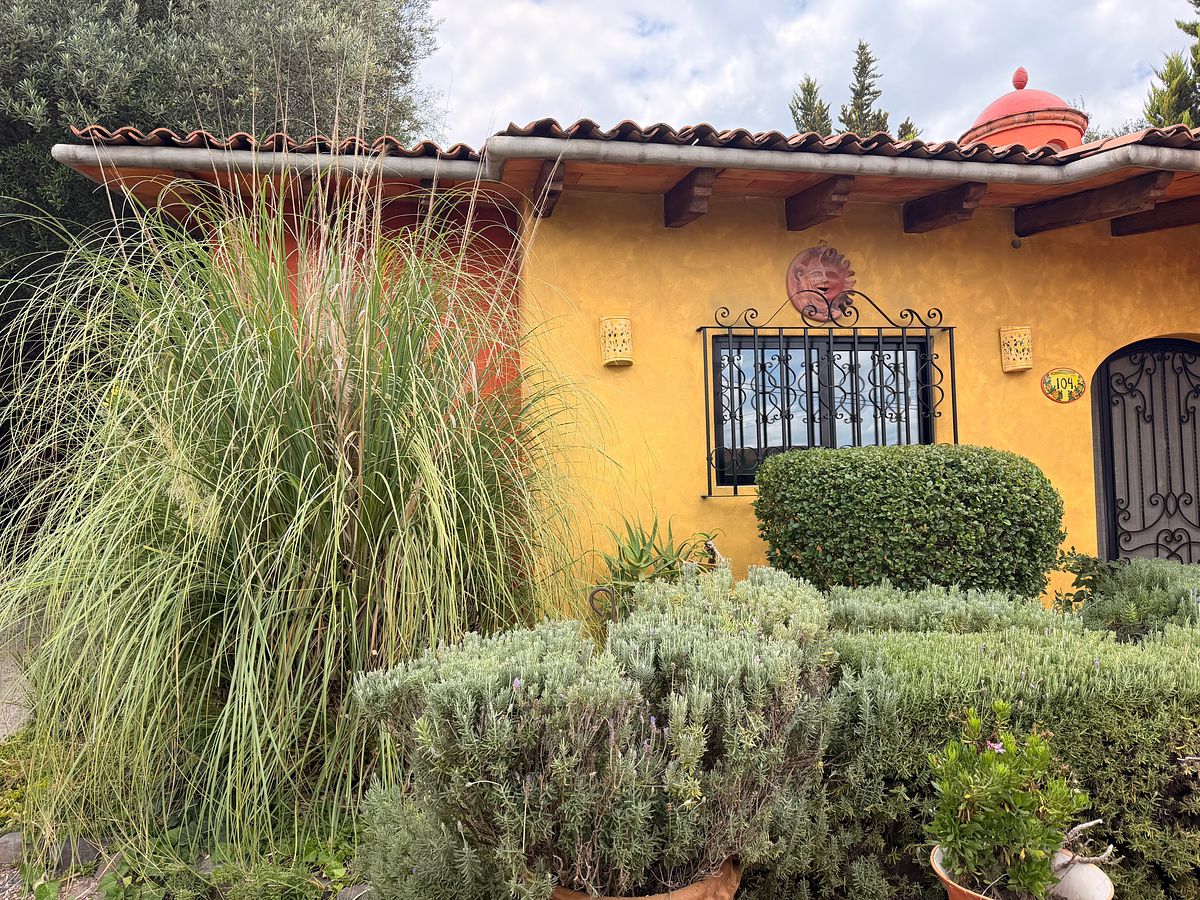 House in Gated Community in Los Labradores, San Miguel de Allende, photo 2 of 12