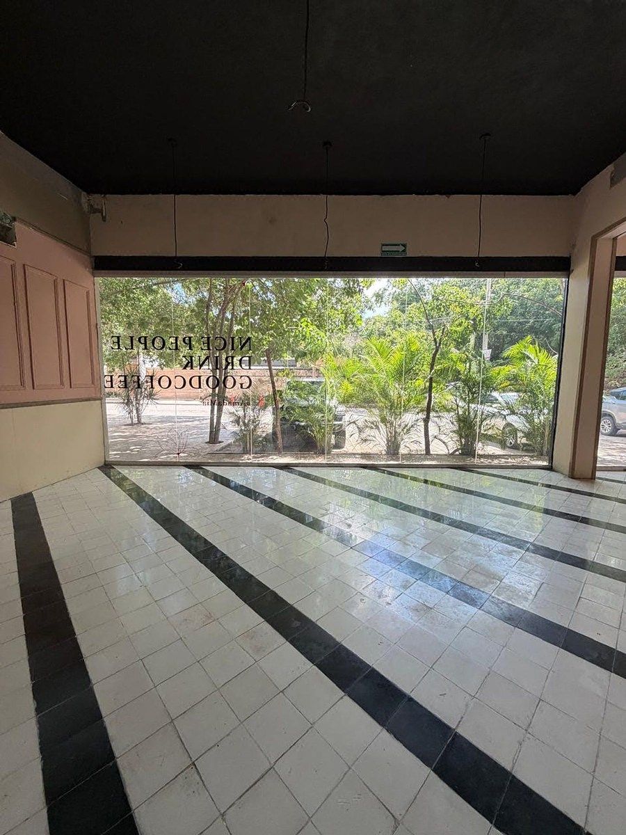 Local comercial en Temozón Norte, Mérida, foto 3 de 12