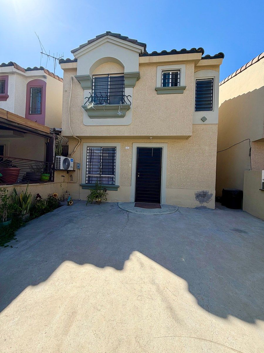 CASA EN VENTA || FRACC MONTECARLO || JARDÍN DORADO, foto 1 de 19