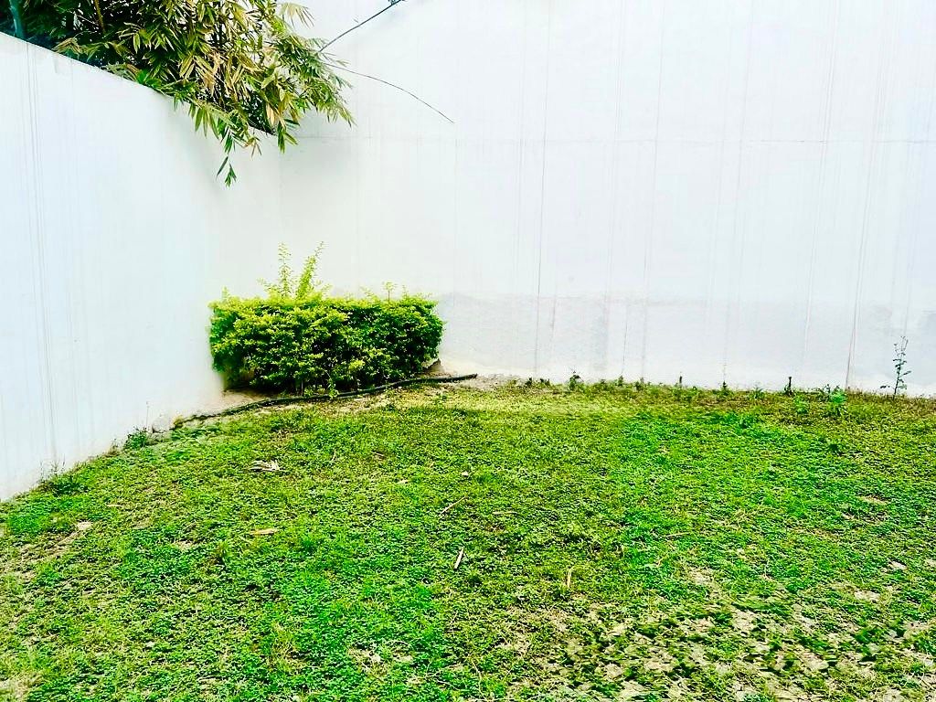 Jardín, foto 4 de 23
