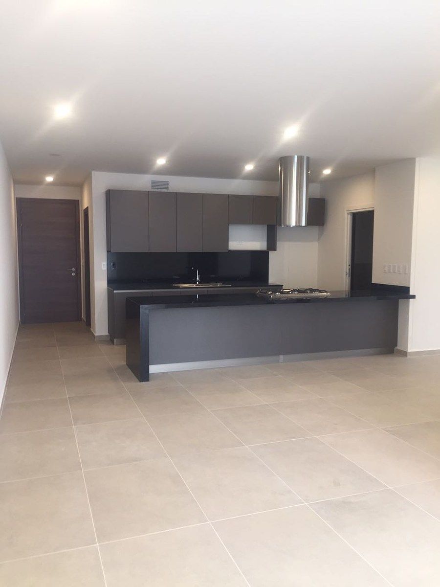 Rent apartment Carso Boticelli, photo 1 of 17