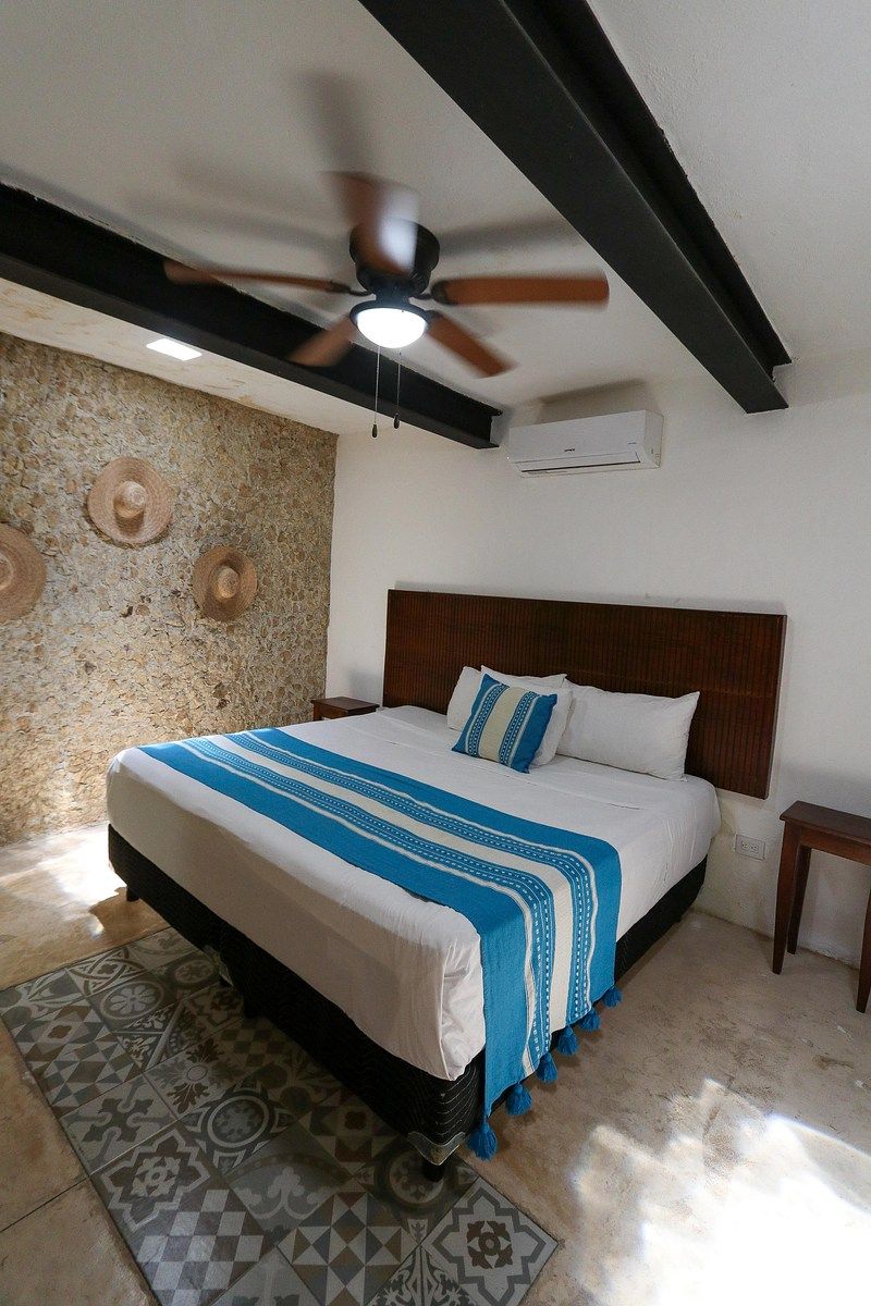 Casa à venda no centro histórico de Mérida, 4 apartamentos, foto 1 de 42