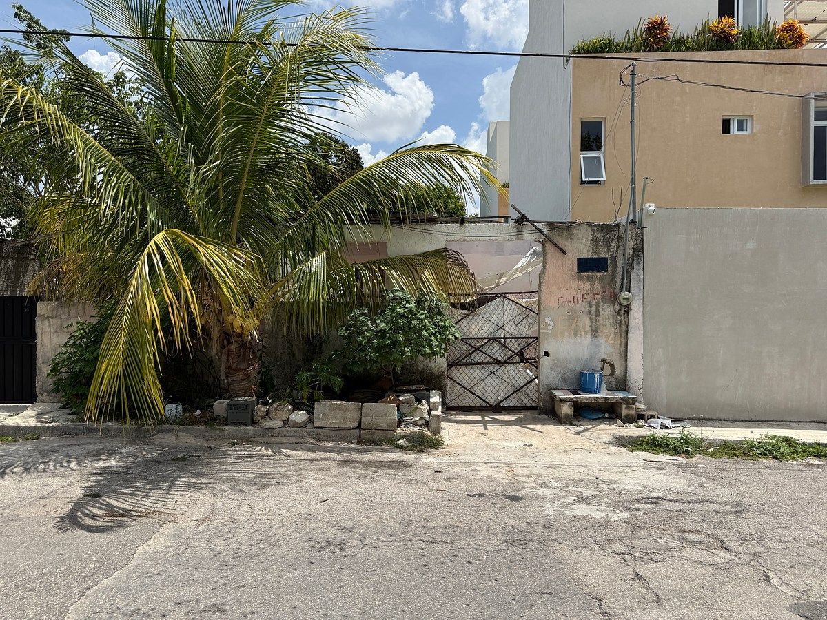 LAND FOR SALE | COL. DIAZ ORDAZ, MERIDA | 223 m², photo 1 of 8