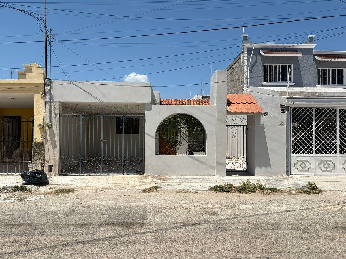 SINGLE-STOREY HOUSE FOR SALE IN RESIDENTIAL PENSIONES, MÉRIDA, photo 1 of 13