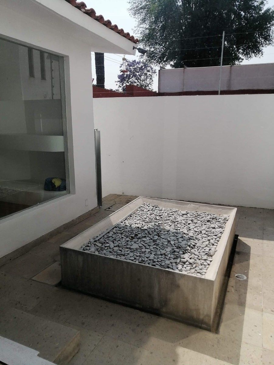 Terraza y espejo de Agua, foto 16 de 51