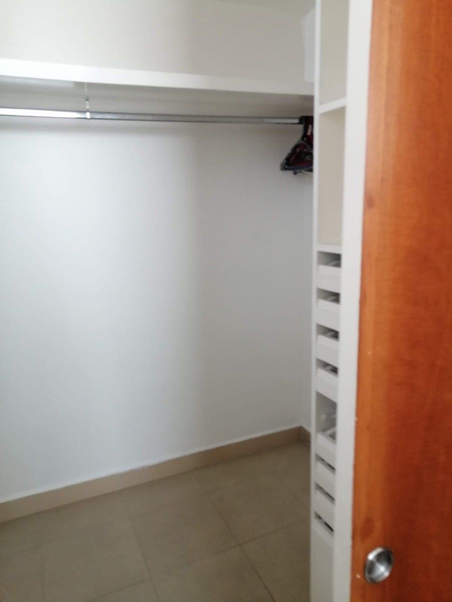 Vestidor, foto 28 de 51