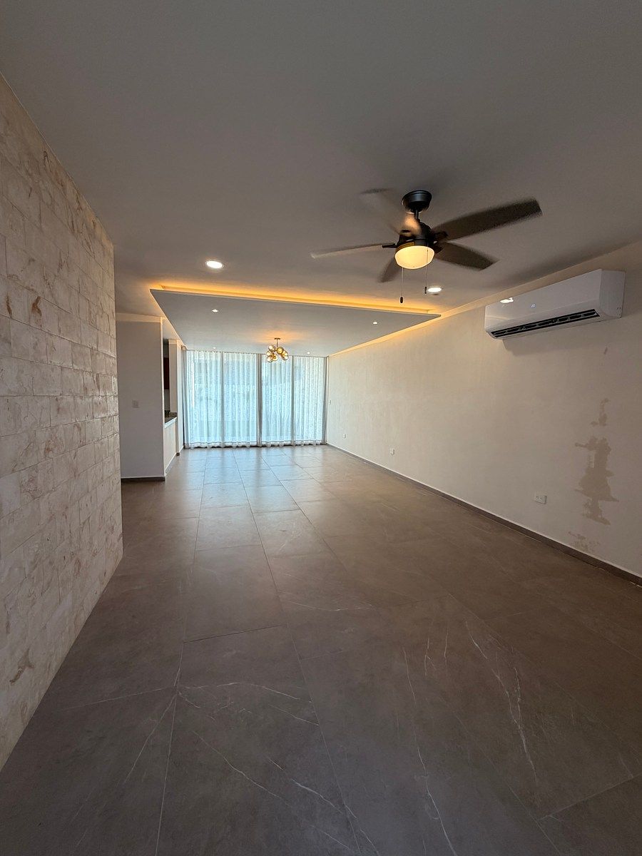 Casa en renta equipada en Adara Temozón, foto 1 de 30