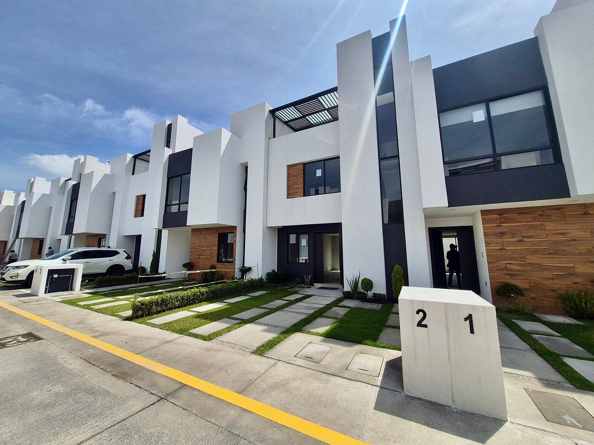 NOVO IMÓVEL À VENDA ESMERALDA RESIDENCIAL MODELO AITANA, foto 1 de 13