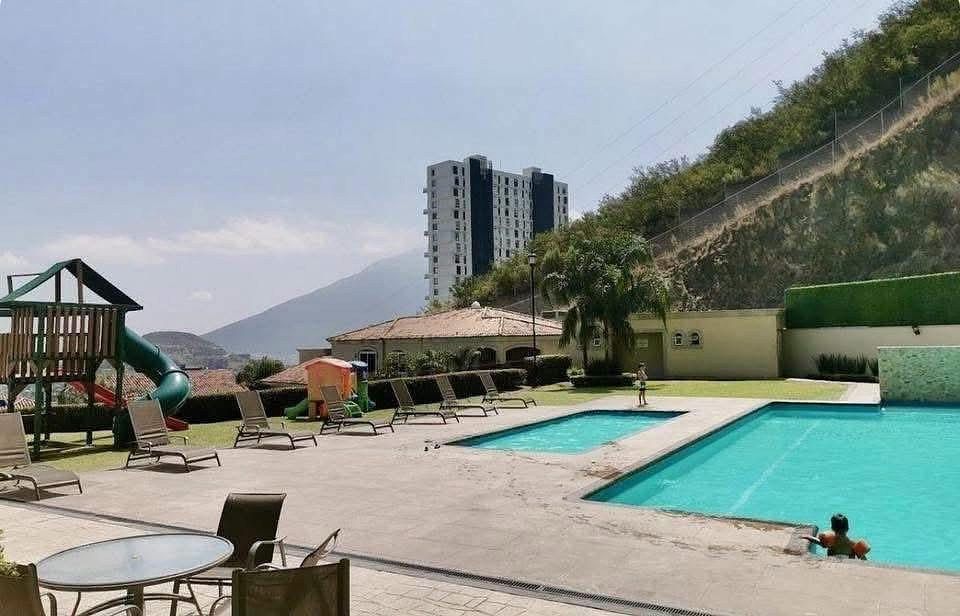 Casa em Los Ángeles Bosque Residencial, Monterrey, foto 3 de 11