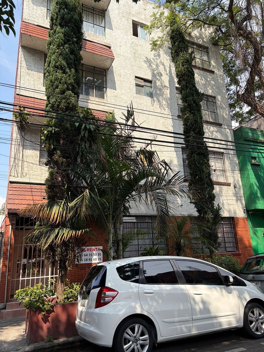 Departamento muy bien ubicado