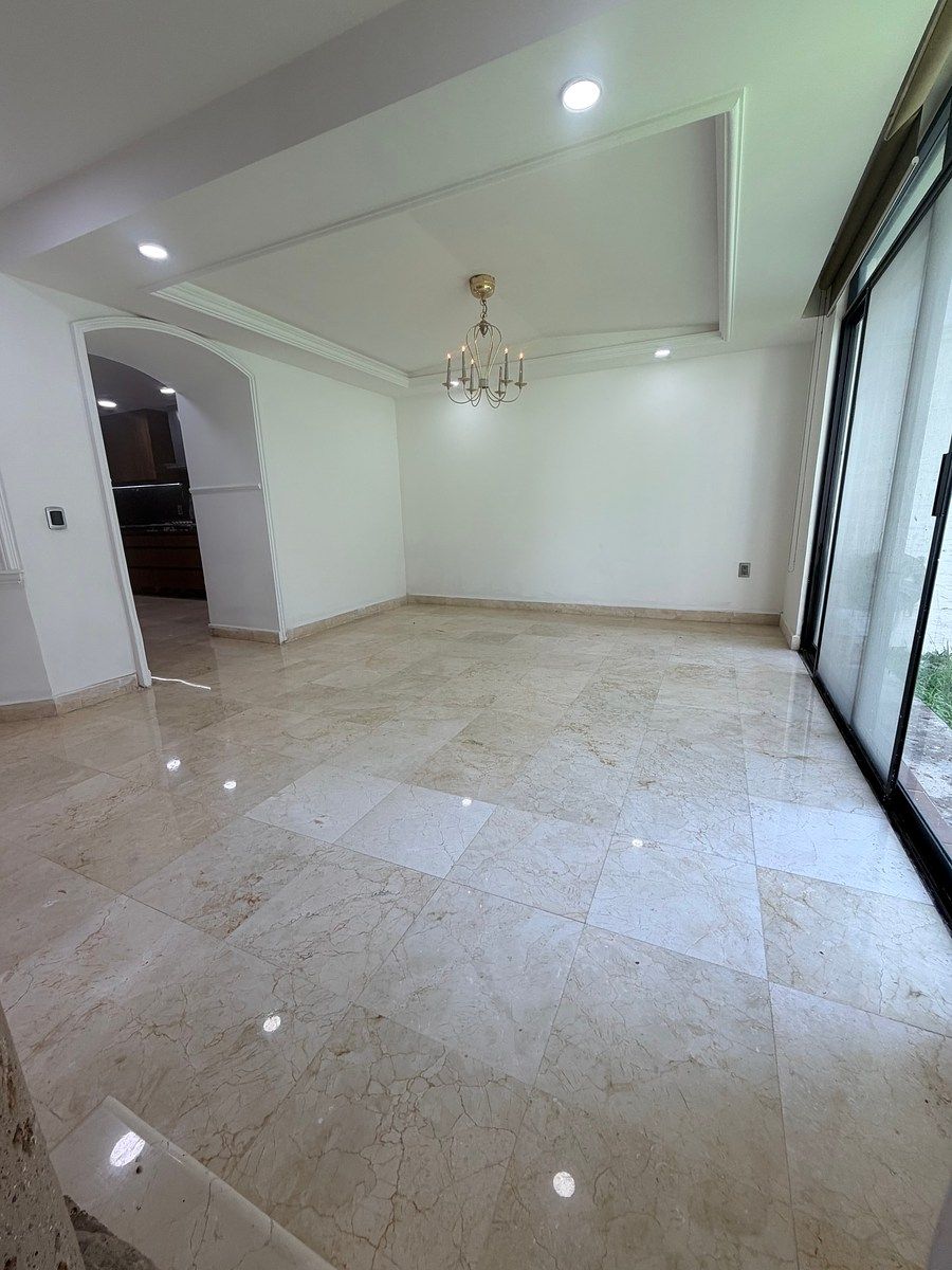 Casa em Virreyes Residencial, Zapopan, foto 5 de 39