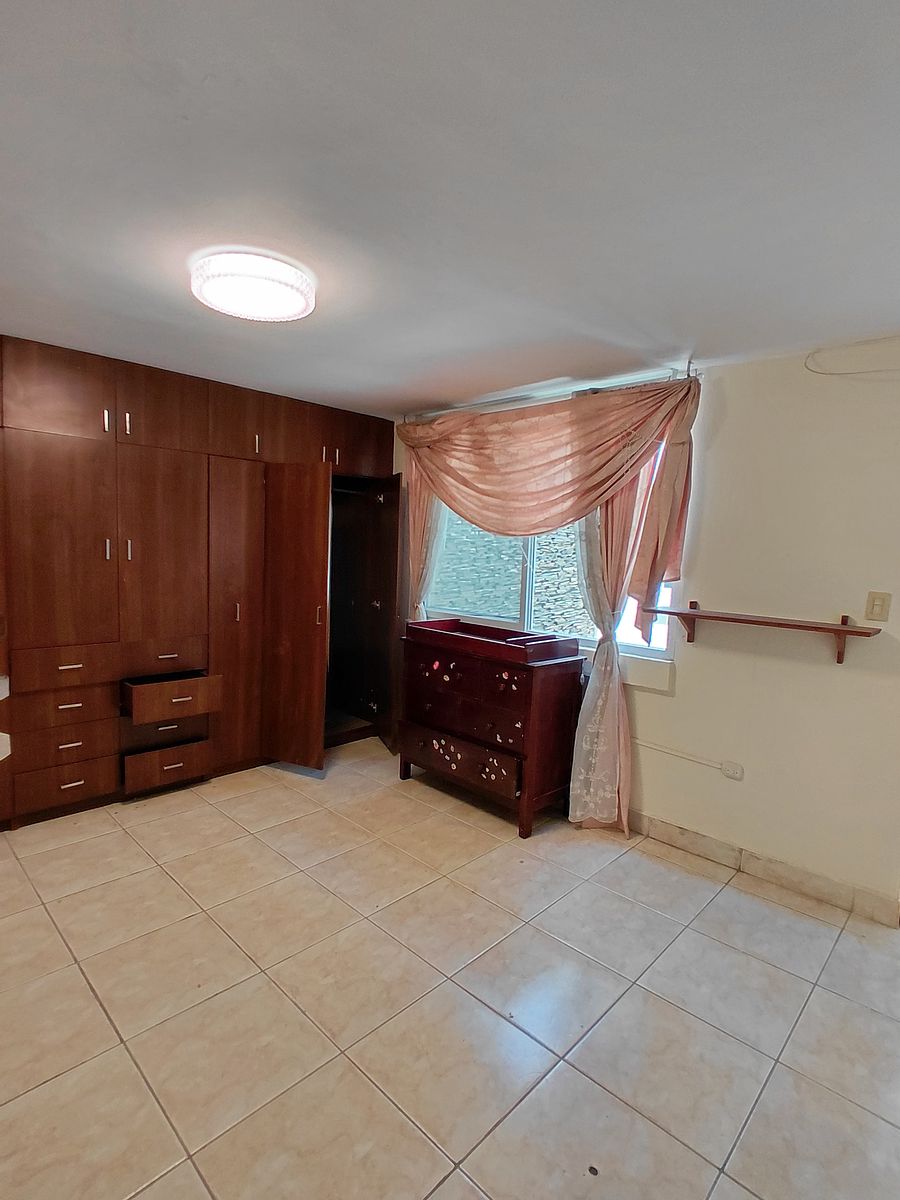 Casa en Condominio en Zona 10, Guatemala, foto 6 de 13