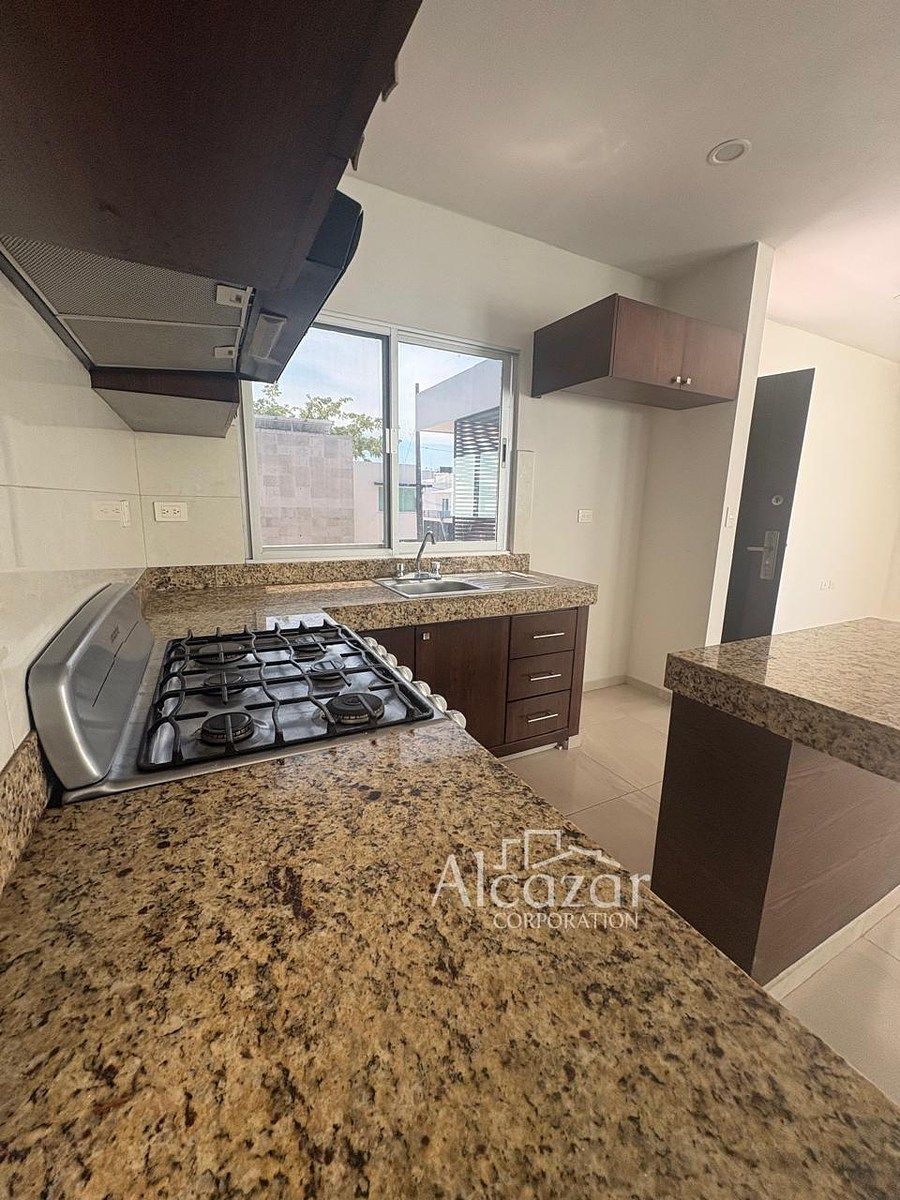 Estufa de 6 hornillas con horno y campana, foto 7 de 23