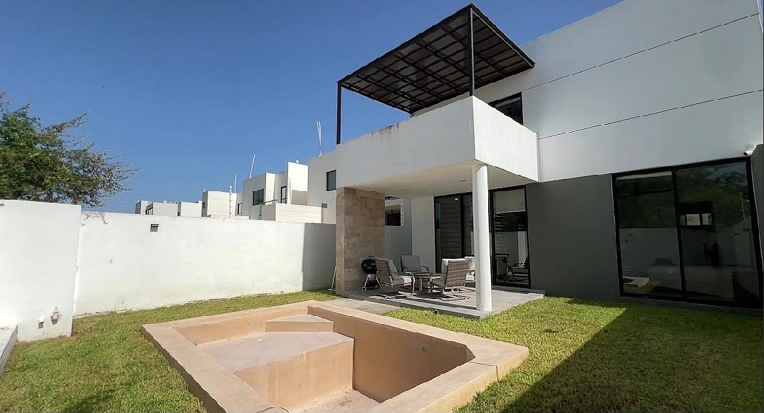 AMUEBLADA, EN PRIVADA CON AMENIDADES, CON PANELES Y CARPINTERIA DE CALIDAD, foto 1 de 17