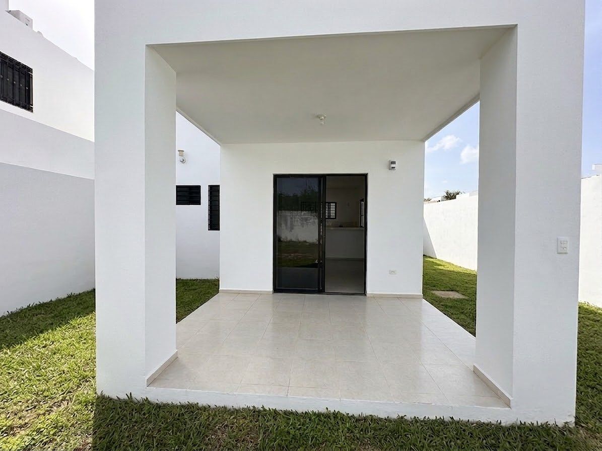 House in Gran Santa Fe, Mérida, photo 10 of 23