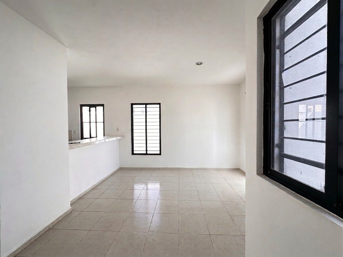 House in Gran Santa Fe, Mérida, photo 8 of 23