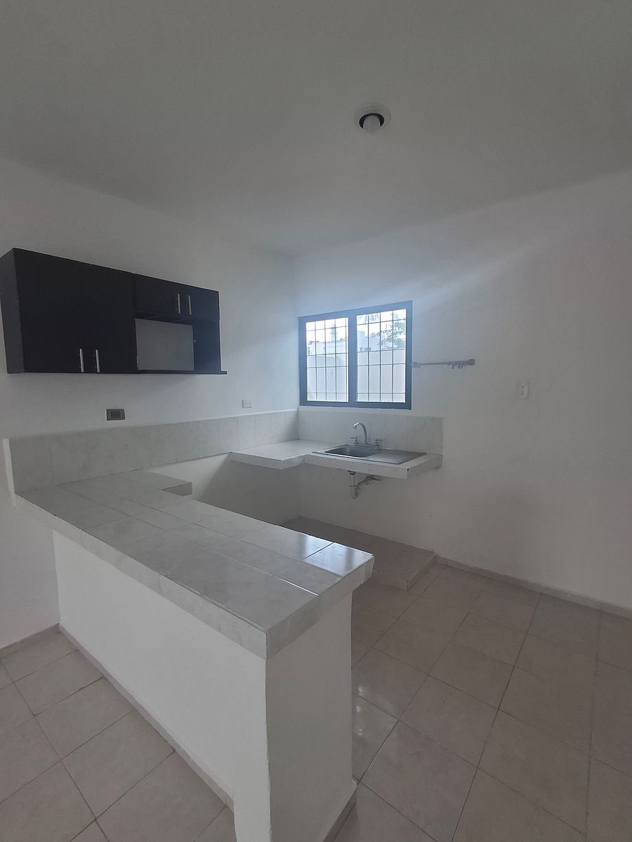 House in Caucel, Mérida, photo 3 of 14