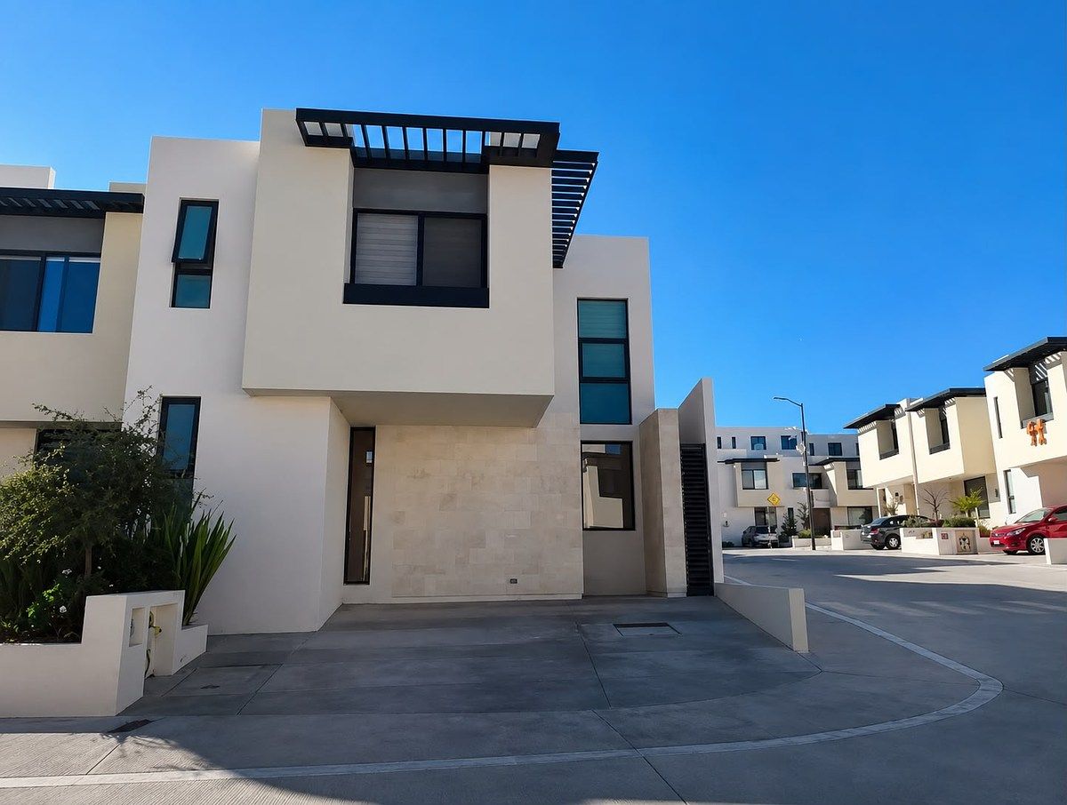 House for Sale in Azahala, Zibatá | 4 Bedrooms, photo 1 of 31