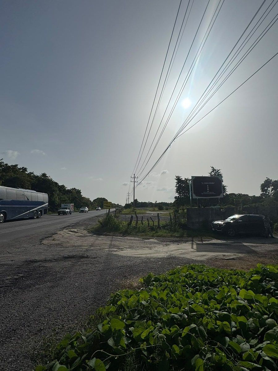 Land 20 thousand meters road Villa, photo 1 of 9