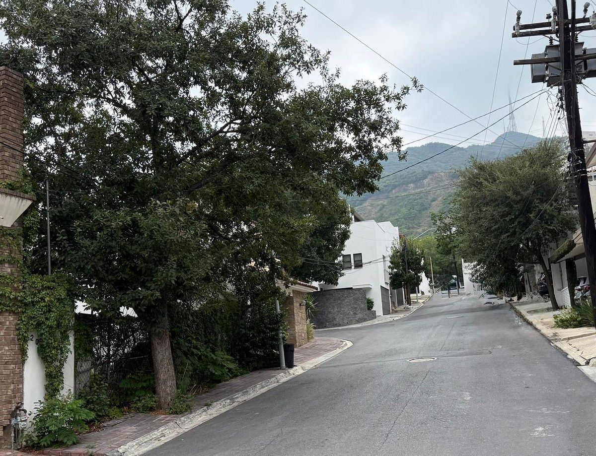 Lote em Lomas del Campestre 2 Sector, San Pedro Garza García, foto 4 de 14