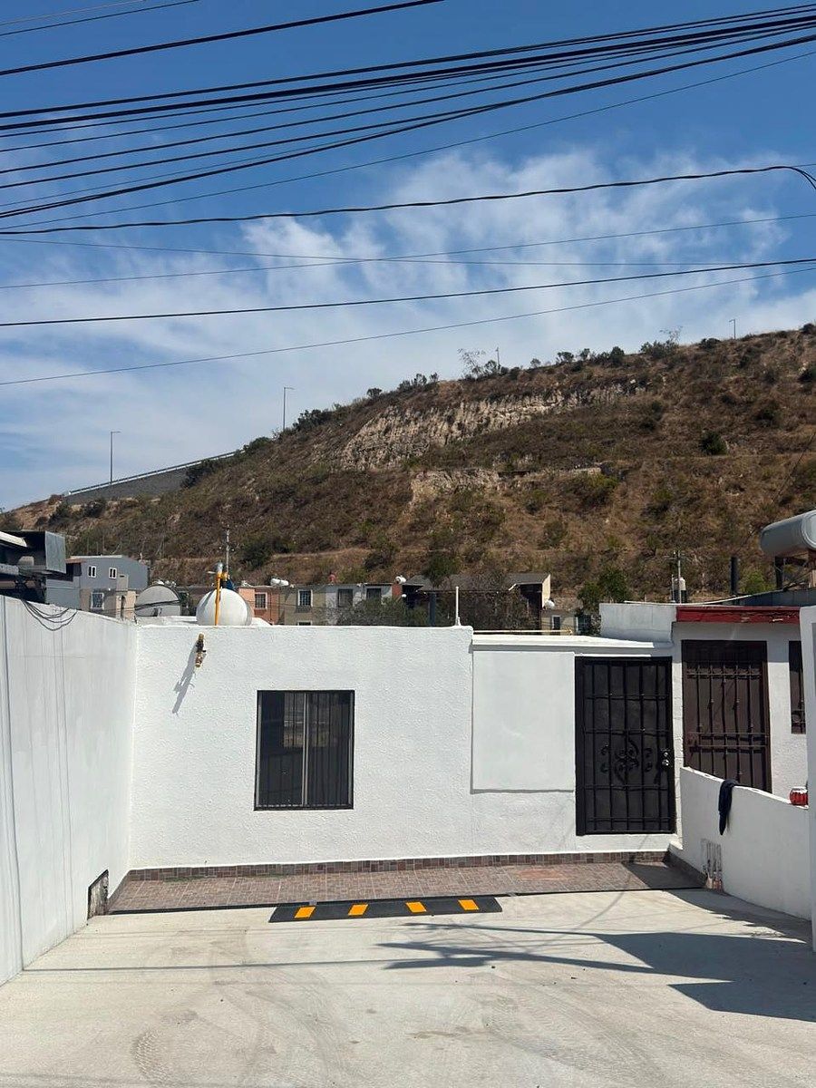 Casa en Lomas del Río, Tijuana, foto 2 de 7